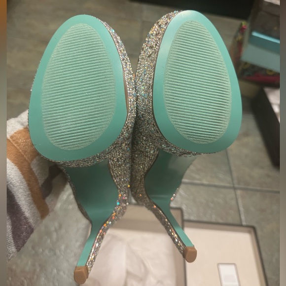Betsey Johnson Crystal Heels US 8.5 - Picture 4 of 14